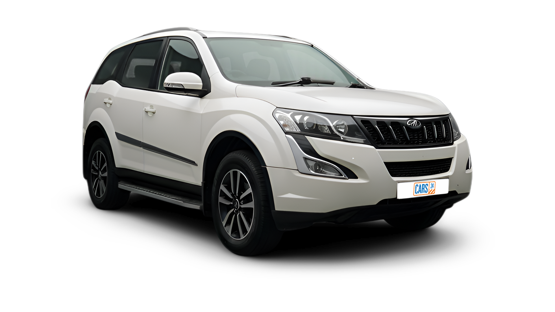 Mahindra XUV500-img